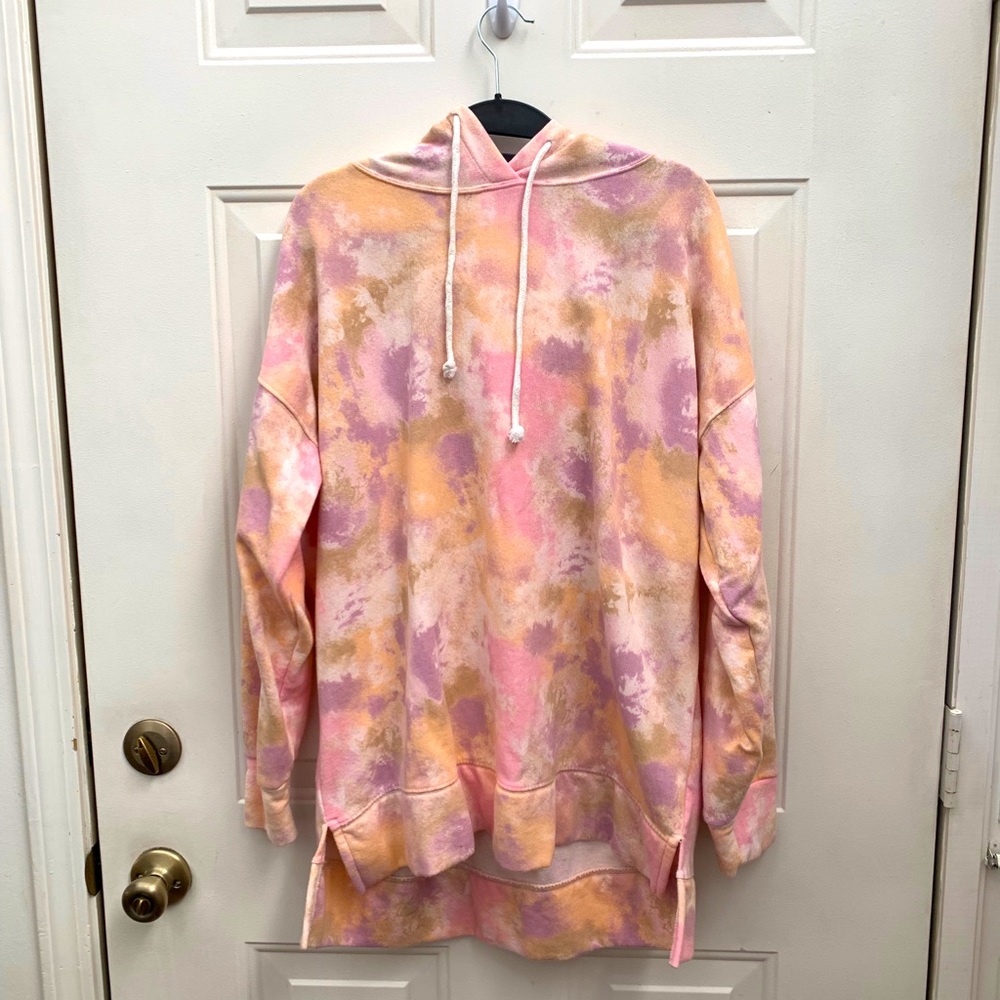 So
Lounge Life Sweatshirt
Size: L
Color: Pink, Purple, Yellow, White, Brown